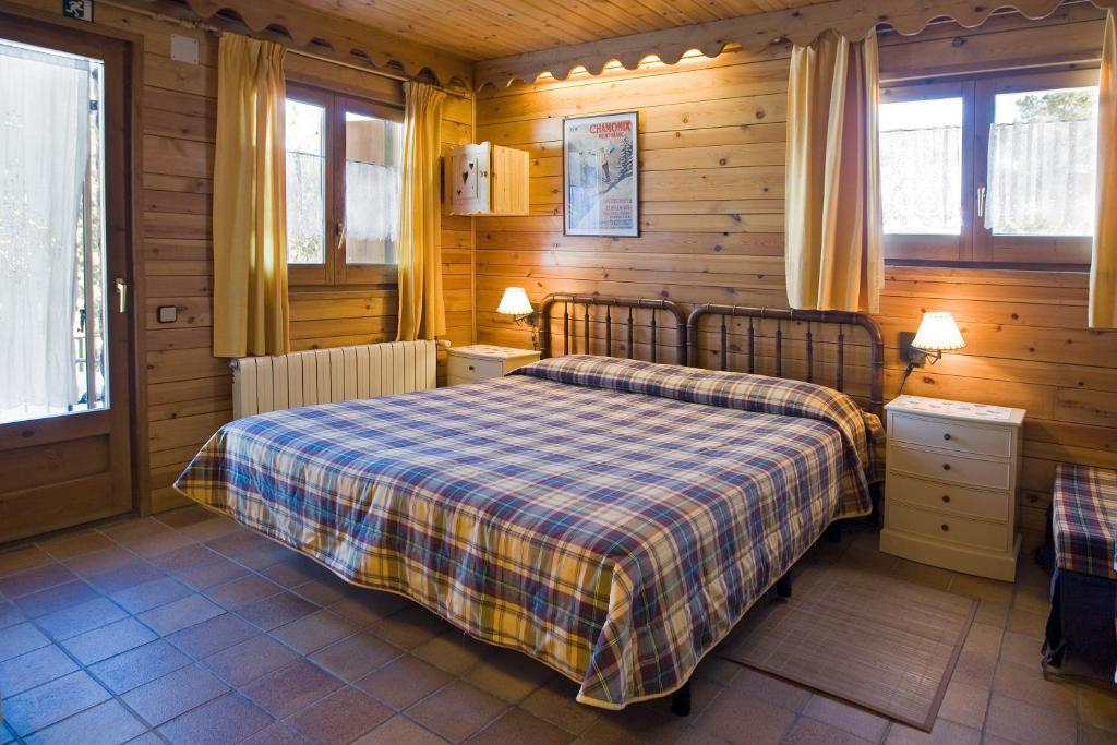 Bed and Breakfast Niu Dels Falcons La Molina  Zimmer foto