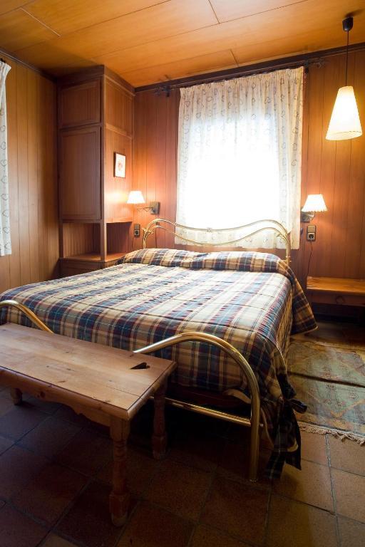 Bed and Breakfast Niu Dels Falcons La Molina  Zimmer foto