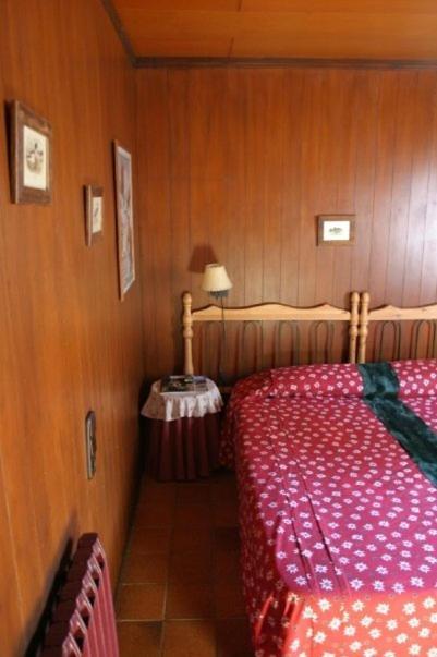 Bed and Breakfast Niu Dels Falcons La Molina  Zimmer foto
