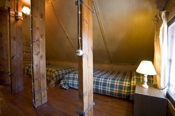 Bed and Breakfast Niu Dels Falcons La Molina  Zimmer foto