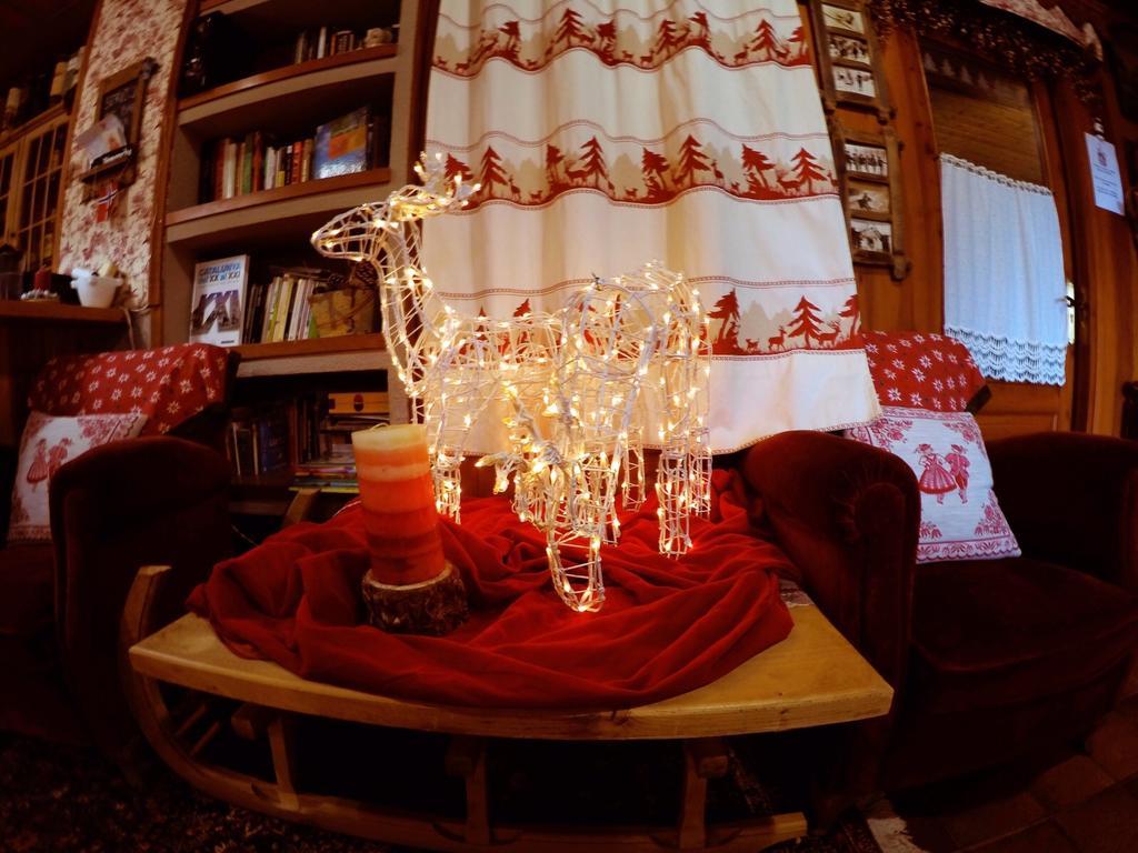 Bed and Breakfast Niu Dels Falcons La Molina  Exterior foto
